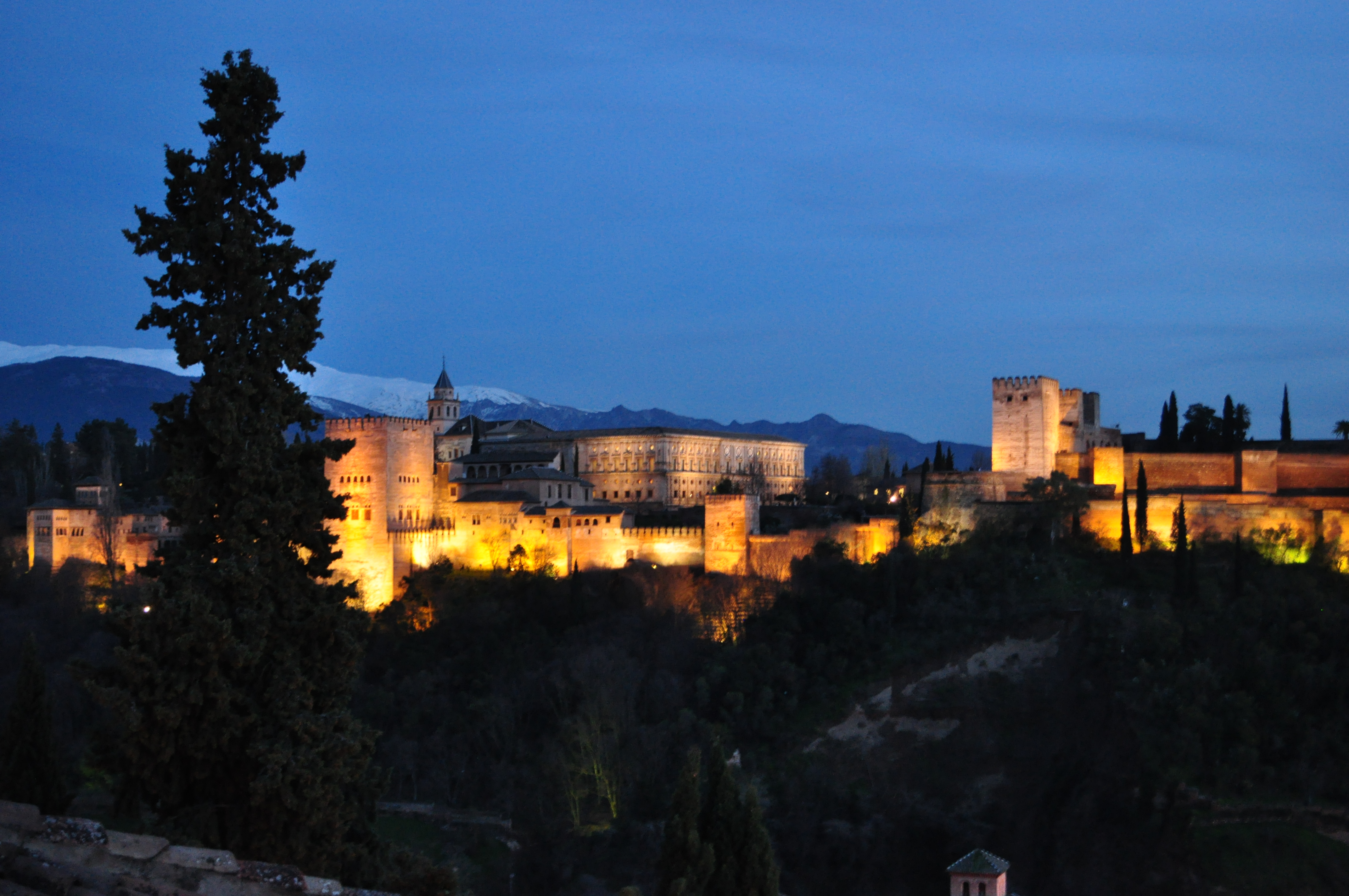 Why Everyone Should Visit Granada, Spain