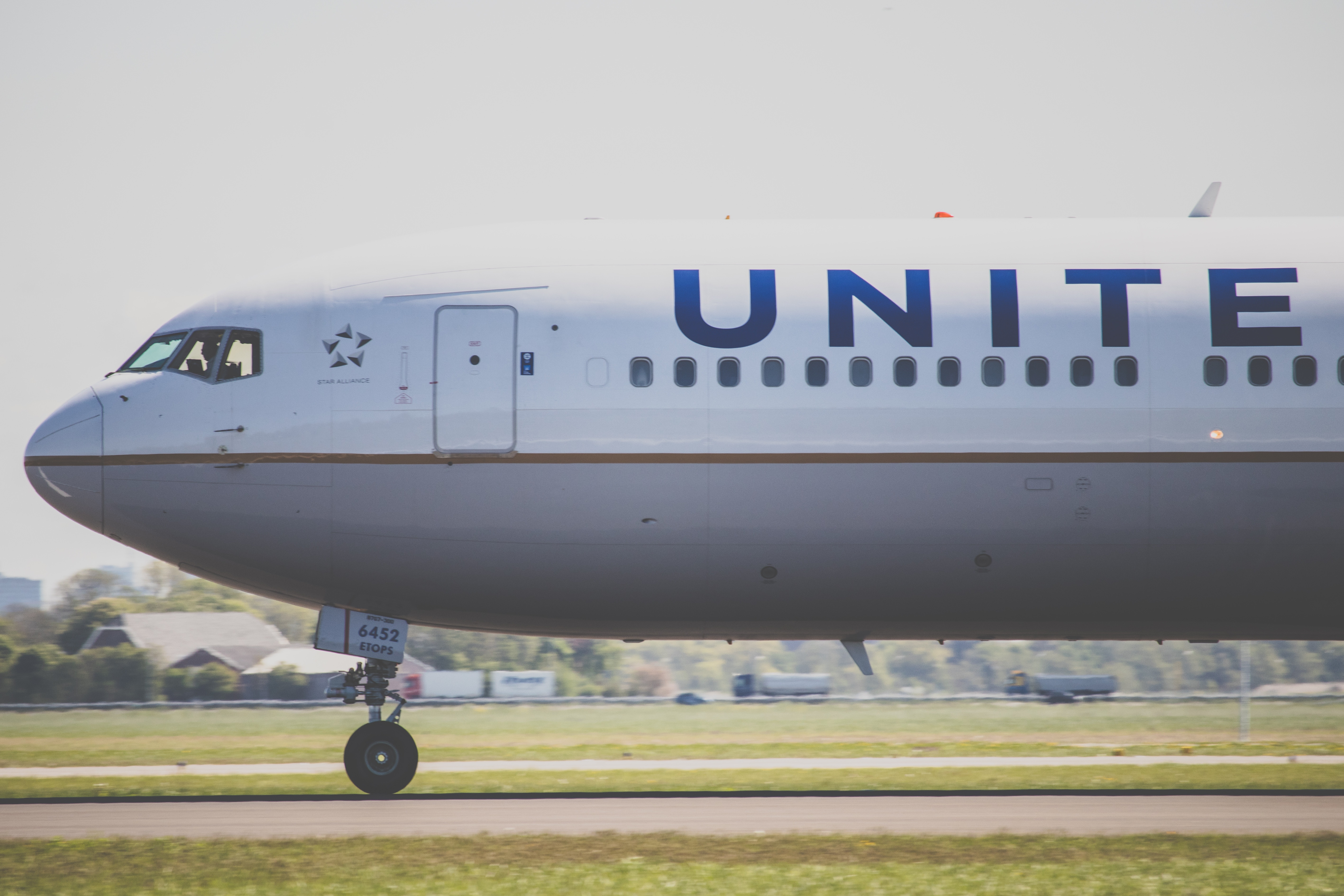 Keeping Their Word: No Carry-Ons For Economy United Airlines Flights