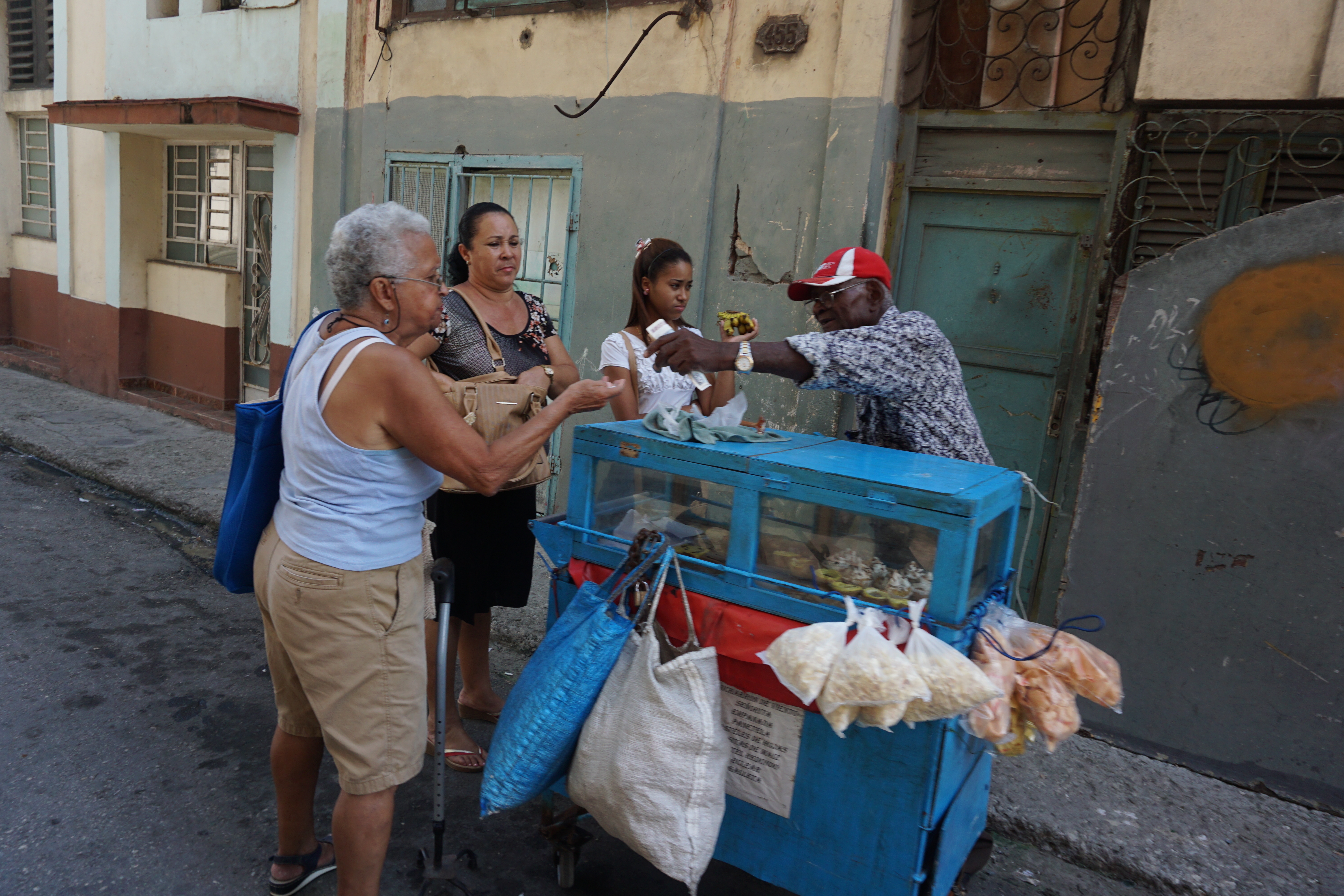 Photo Essay: 24 Hours In Havana, Cuba