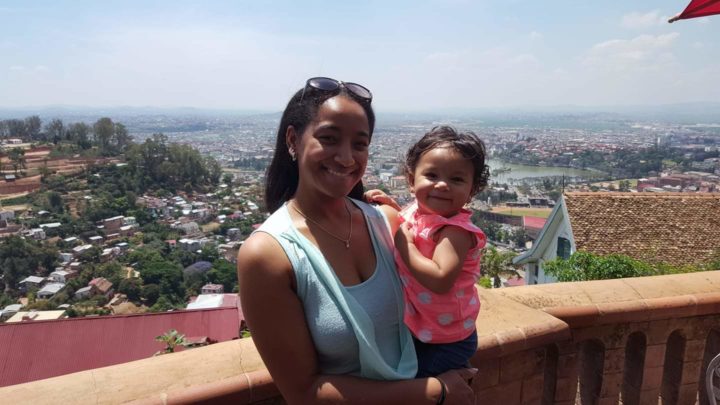 This Traveling Mom Schools Us On How To Travel With Small Kids