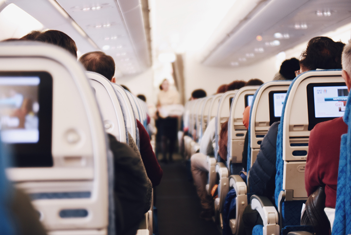 6 Airline Policies That Support The Traveling Parent