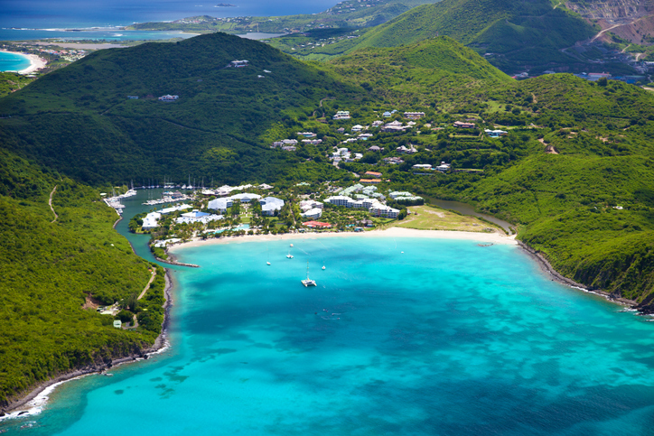 Flight Deal: Nonstop From Miami To St. Maarten For Only $220