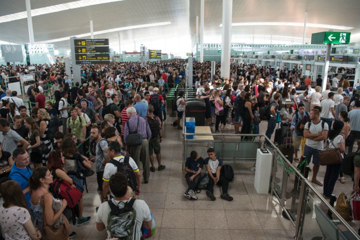 Thinking About Flying To Spain For Easter? You Might Be Delayed By Strikes