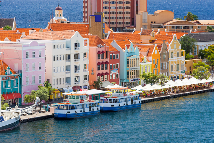 Flight Deal: Fly Nonstop From NYC To Curacao For Only $316