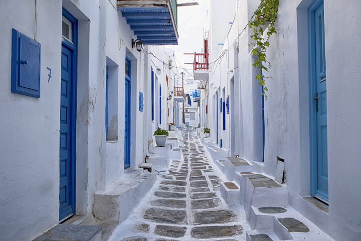 Flight Deal: Fly Nonstop From NYC To Greece For Only $398