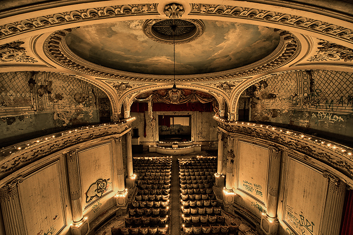 Catch A Live Show At These Iconic Theaters Around The World