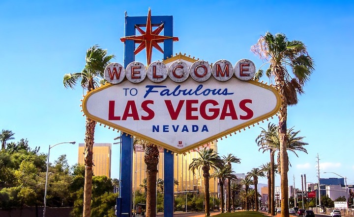 Flight Deal: Fly Nonstop From Chicago To Las Vegas For $97