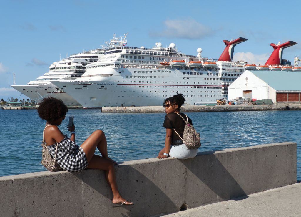 Two Carnival Cruises Collide In Cozumel