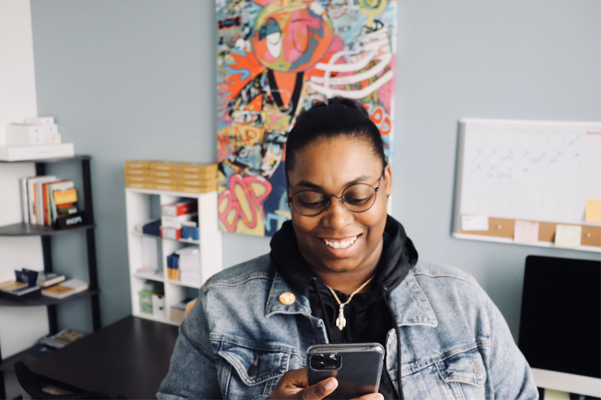 Meet The Woman Behind The First Black-Owned Prepaid Carrier Storefront