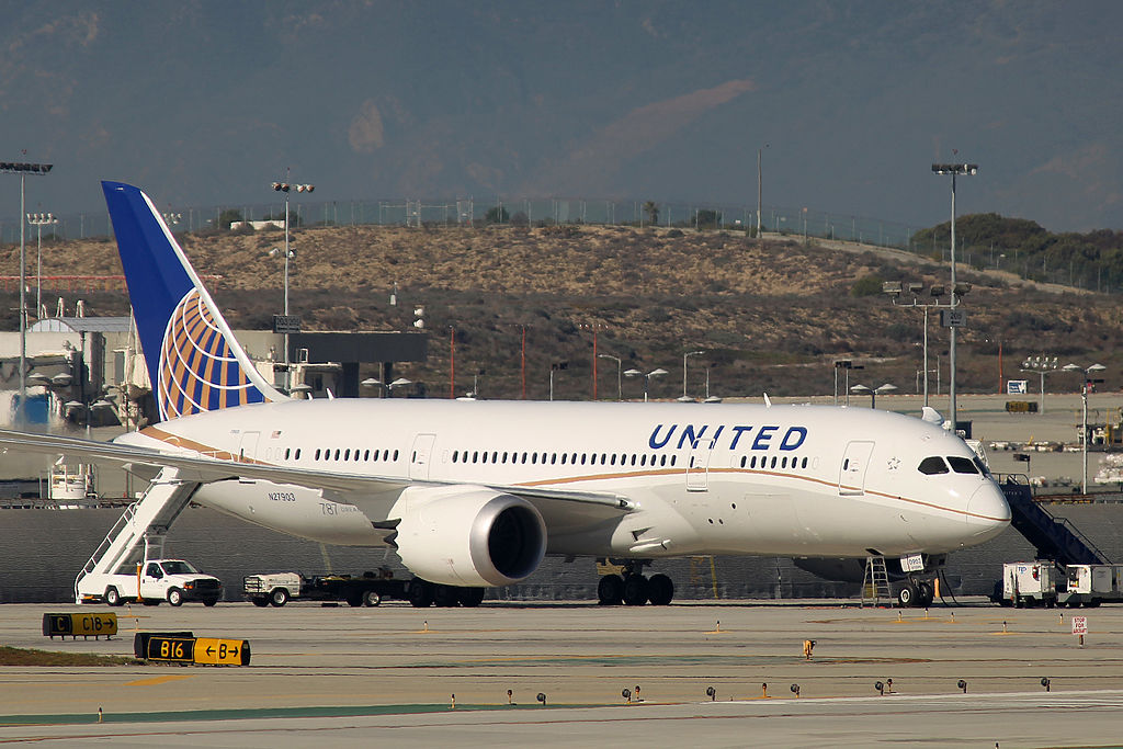 NFL Player Sues United Airlines, Claims He Was Sexually Assaulted By Female Passenger