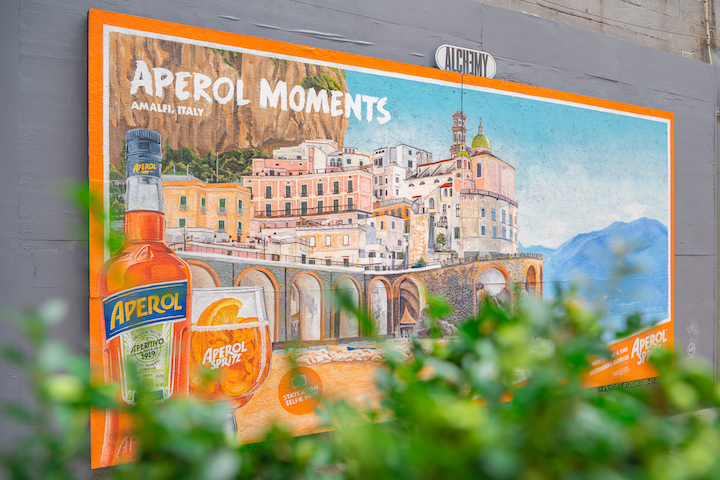 Escape To Iconic Italian Sites Thanks To These New Pop-Up Murals In L.A. And NYC