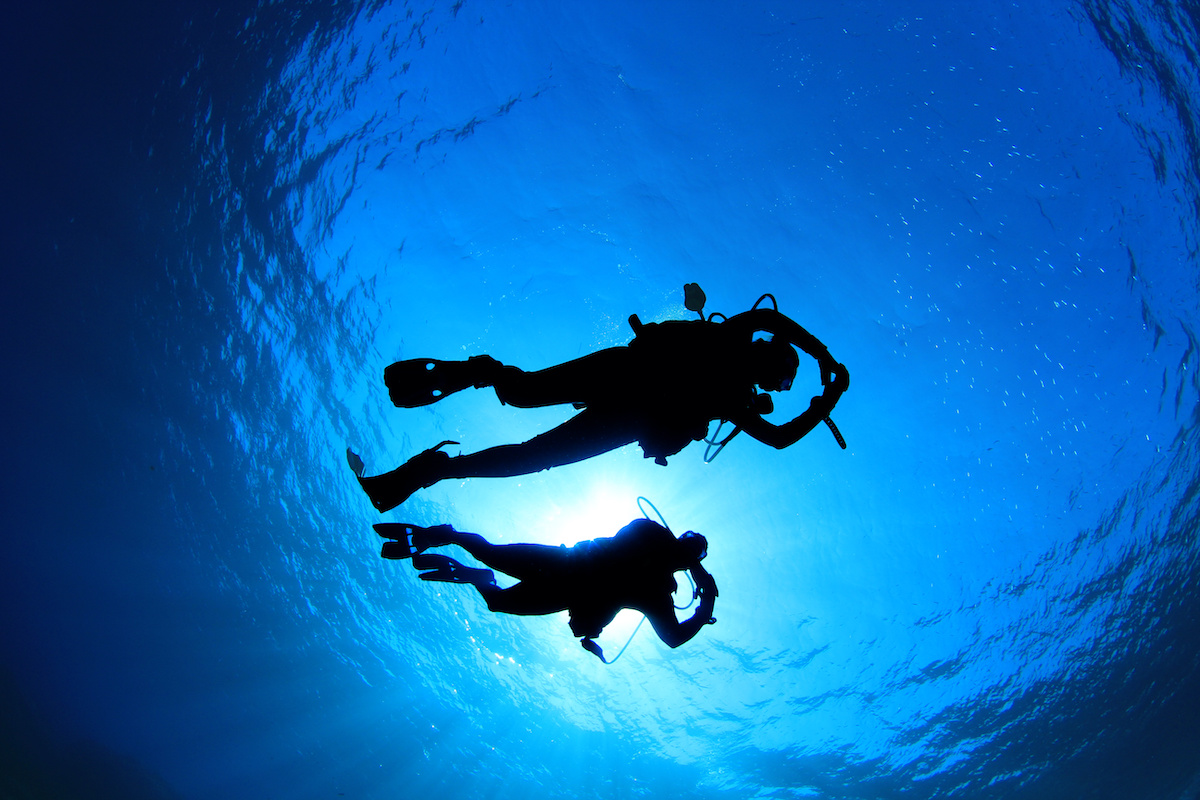 world's deepest swimming pol