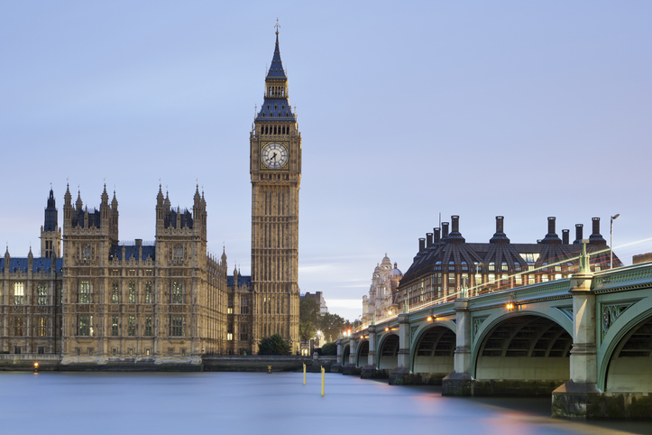 UK Announces Re-Opening Of Dining, International Travel, Clubs