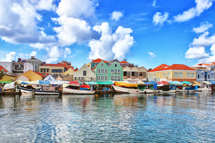 Willemstad, Curaçao (Round Trip Flights)
