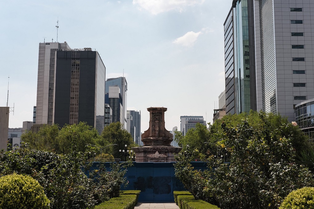 Mexico City Will Replace Columbus Statue With Statue Of Olmec Indigenous Woman