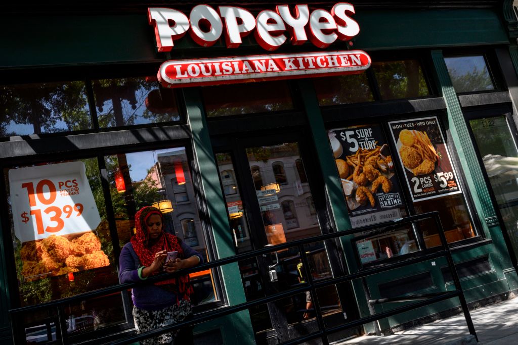 Britain Opened Its First Popeyes Location And The Lines Are Out The Door