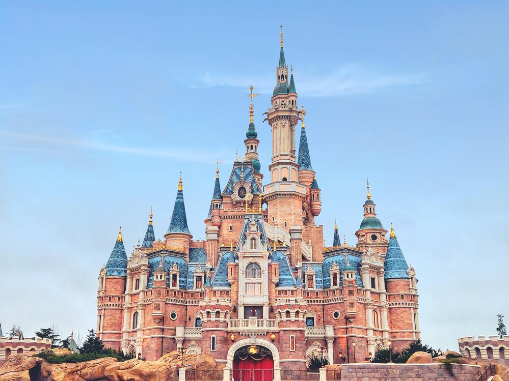 Shanghai Disneyland Goes On Lockdown With 30,000 Parkgoers Inside, Here's Why
