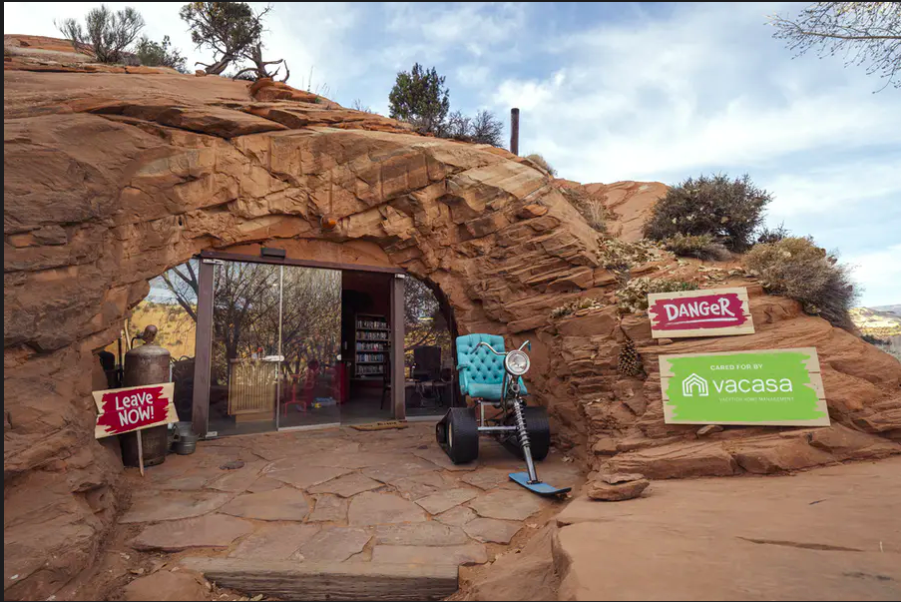 Bah Humbug: Spend The Holidays In A Grinch Cave For Less Than $20/ Night