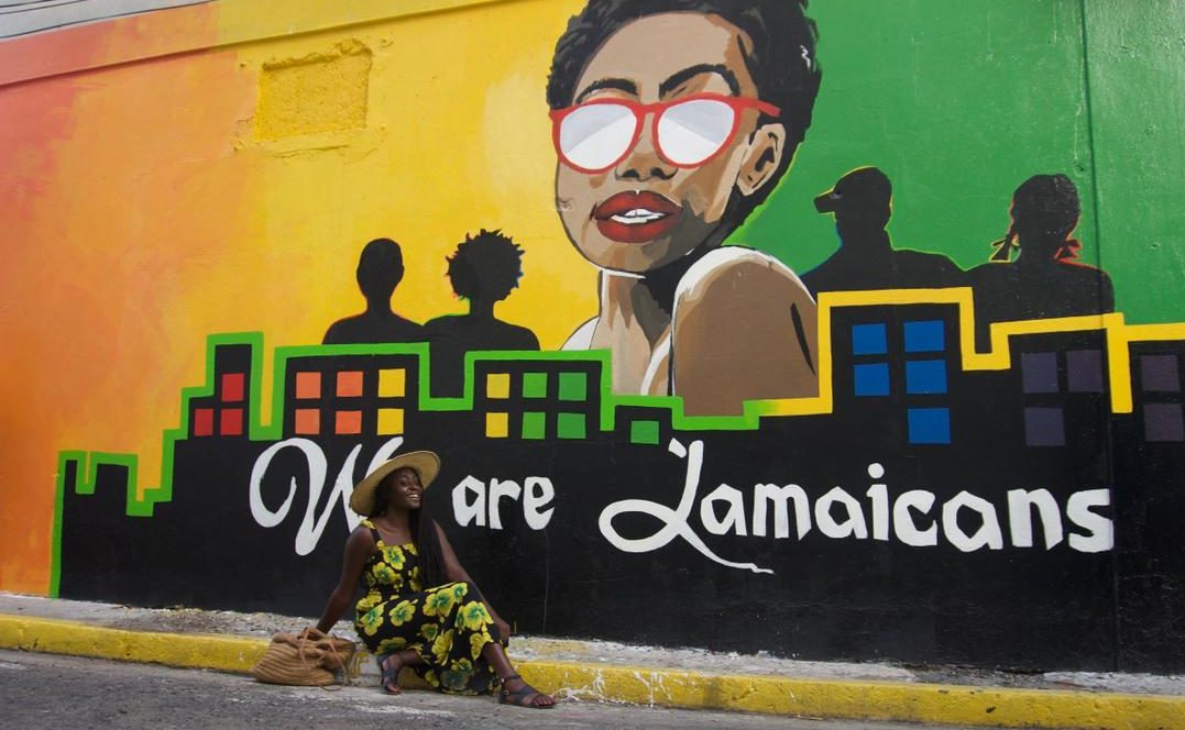 Historia de un viajero: “Como mujer ghanesa, me sentí como en casa como viajera sola en Jamaica” – Travel Noire