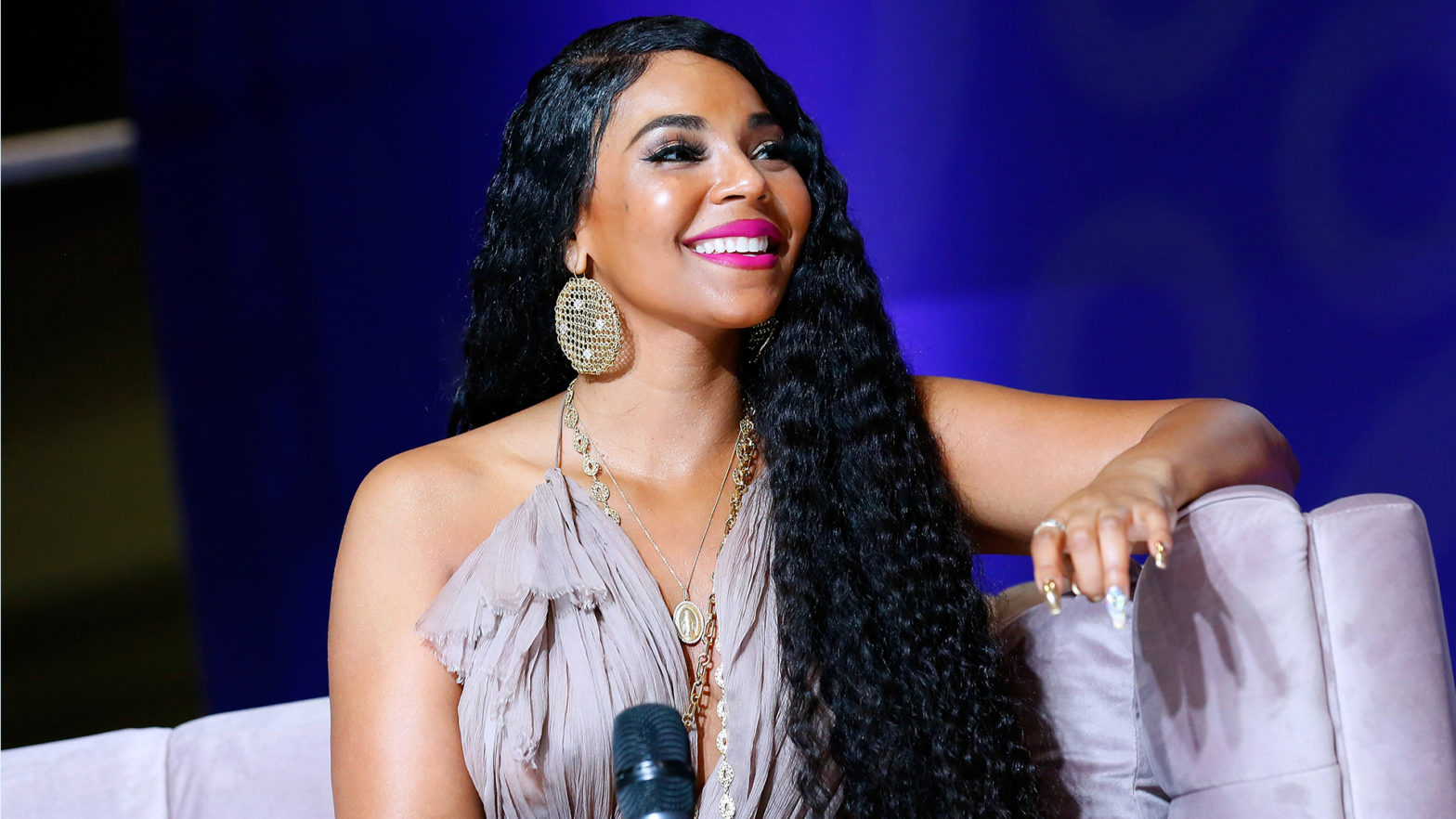 10 Essentials To Help You Travel In Style Like Ashanti