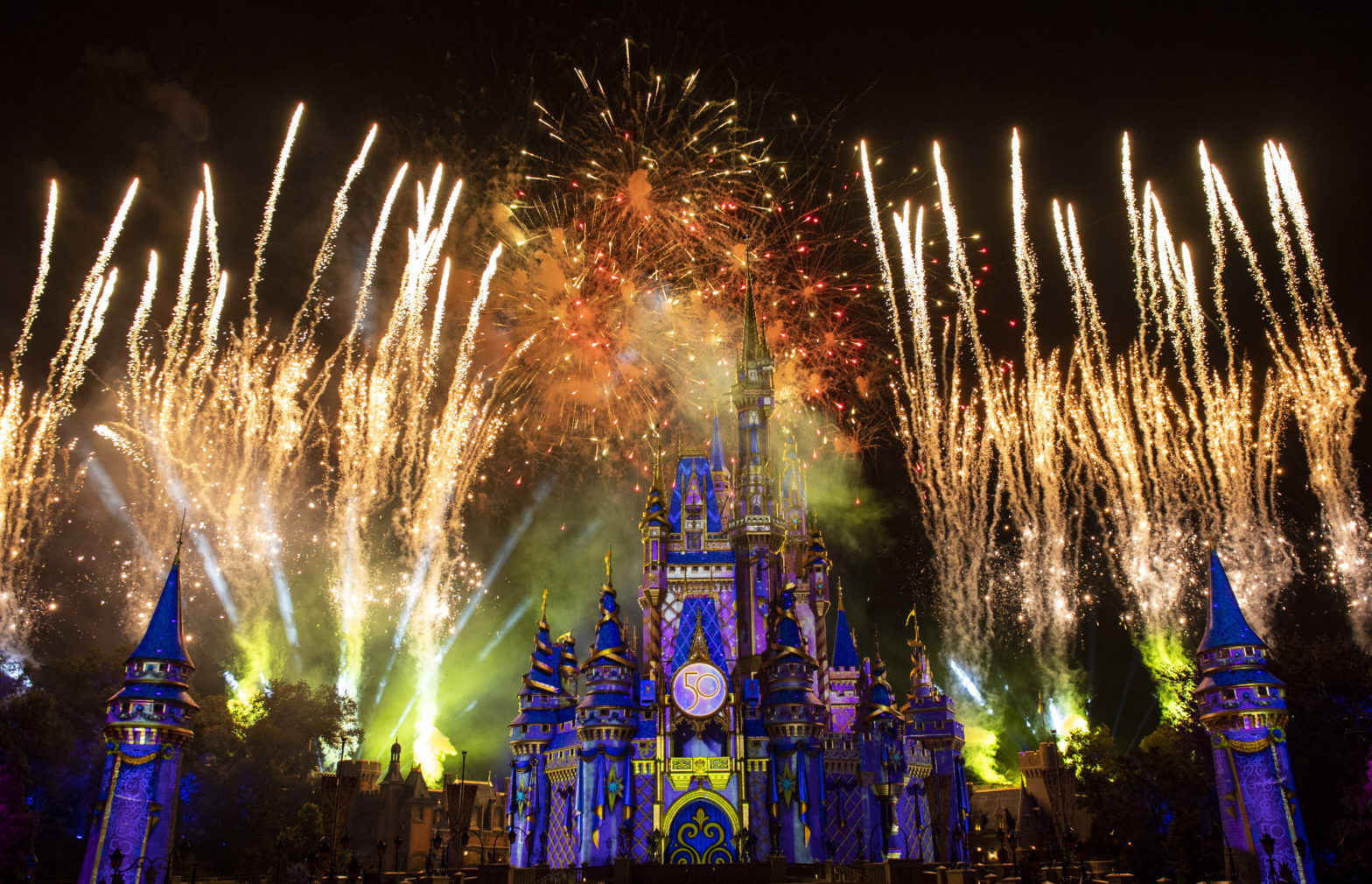 Enchantment Fireworks Disney World
