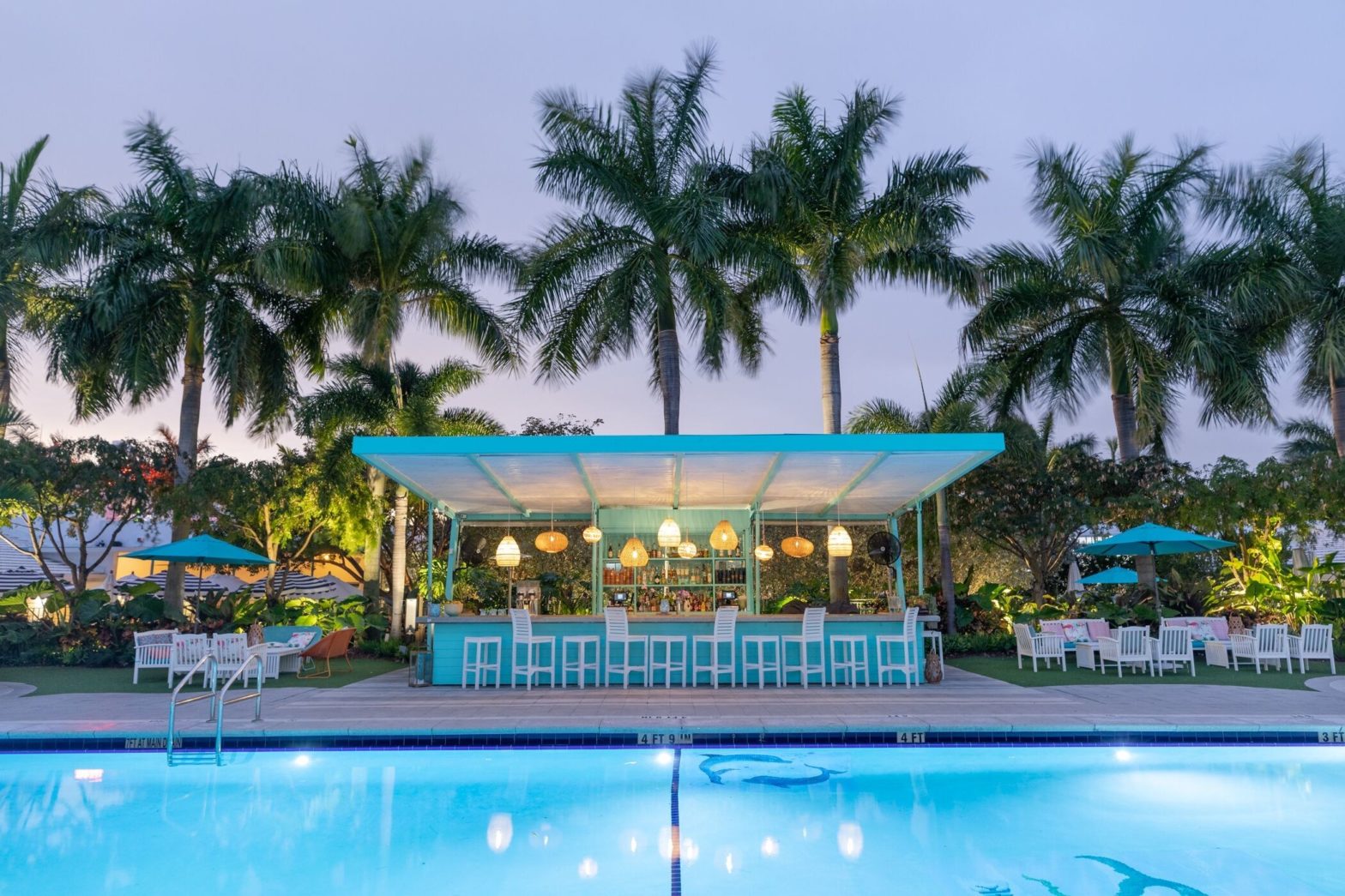 Dream Job: Hotels.com Seeks Retro Beach Motelier To Work In Coastal Motels In The US This Summer