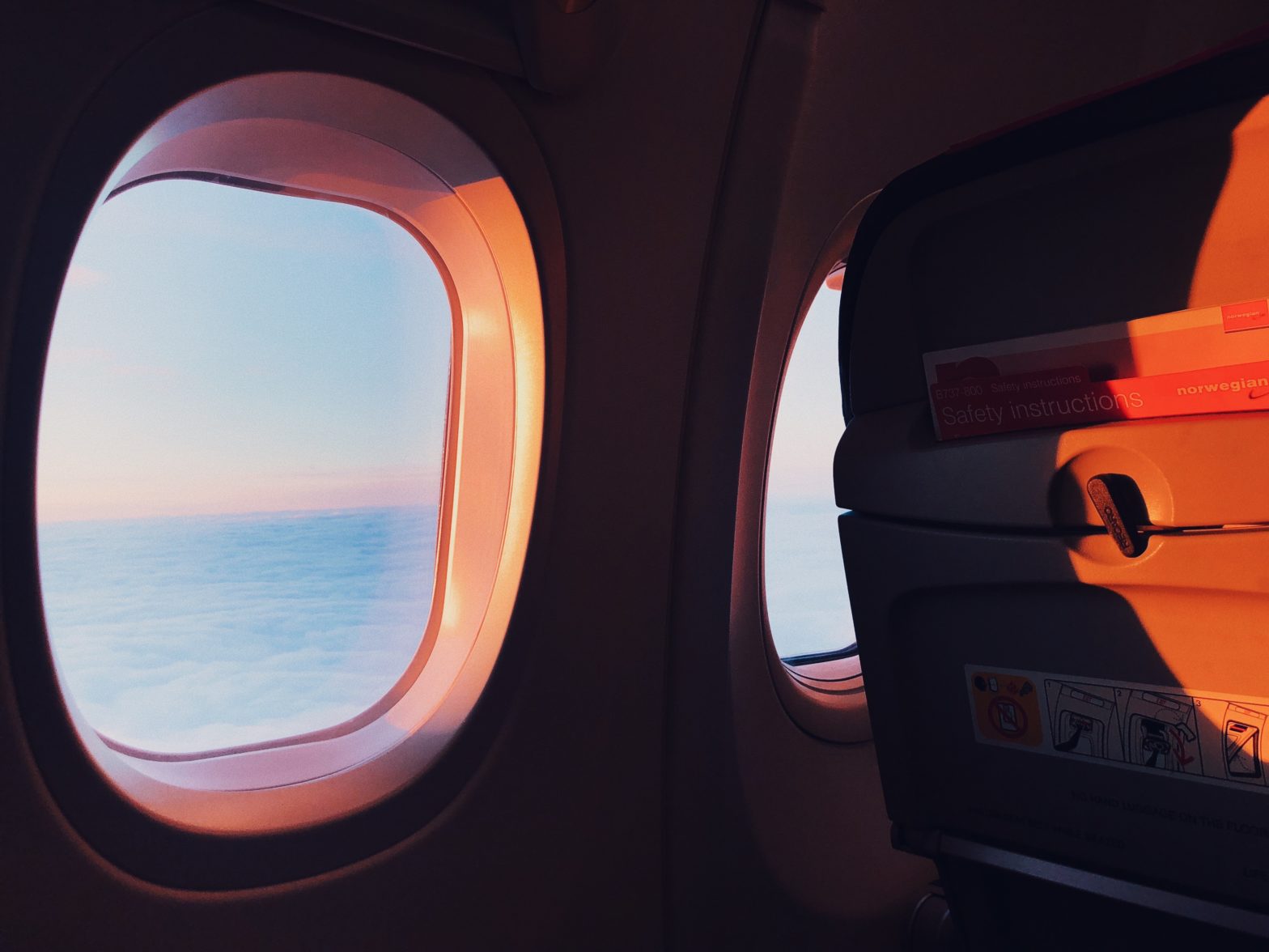 Most of Us Rest Our Heads On Airplane Windows; Here's Why That's Ill-Advised