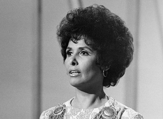 Lena Horne Is The First Black Woman To Have A Theater On Broadway Bear Her Name