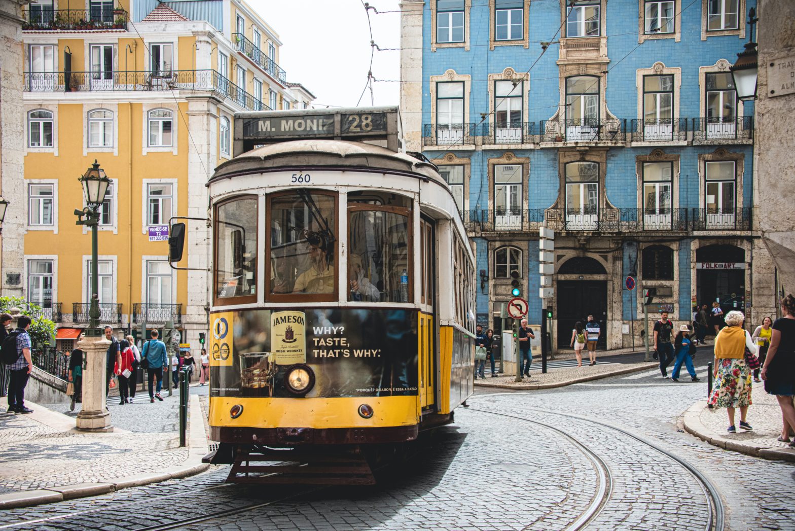 Next Stop, Lisbon! Here Are Some Romantic Activities On Offer