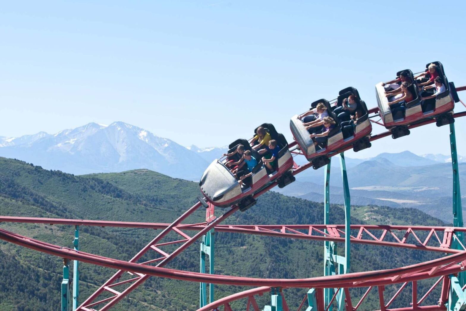 Thrill Seekers Rejoice! Colorado Has The Highest Rollercoaster In The U.S.