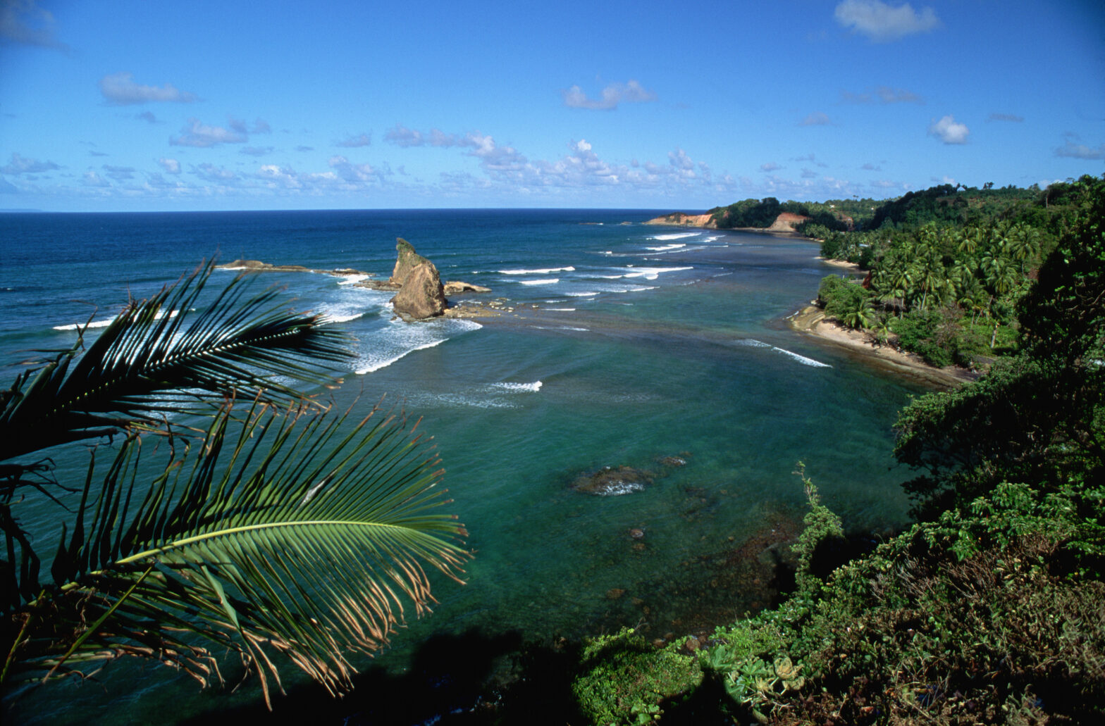The Atlantic coast of Dominica near Calabishi. | Location: near Calabishi, Dominica.