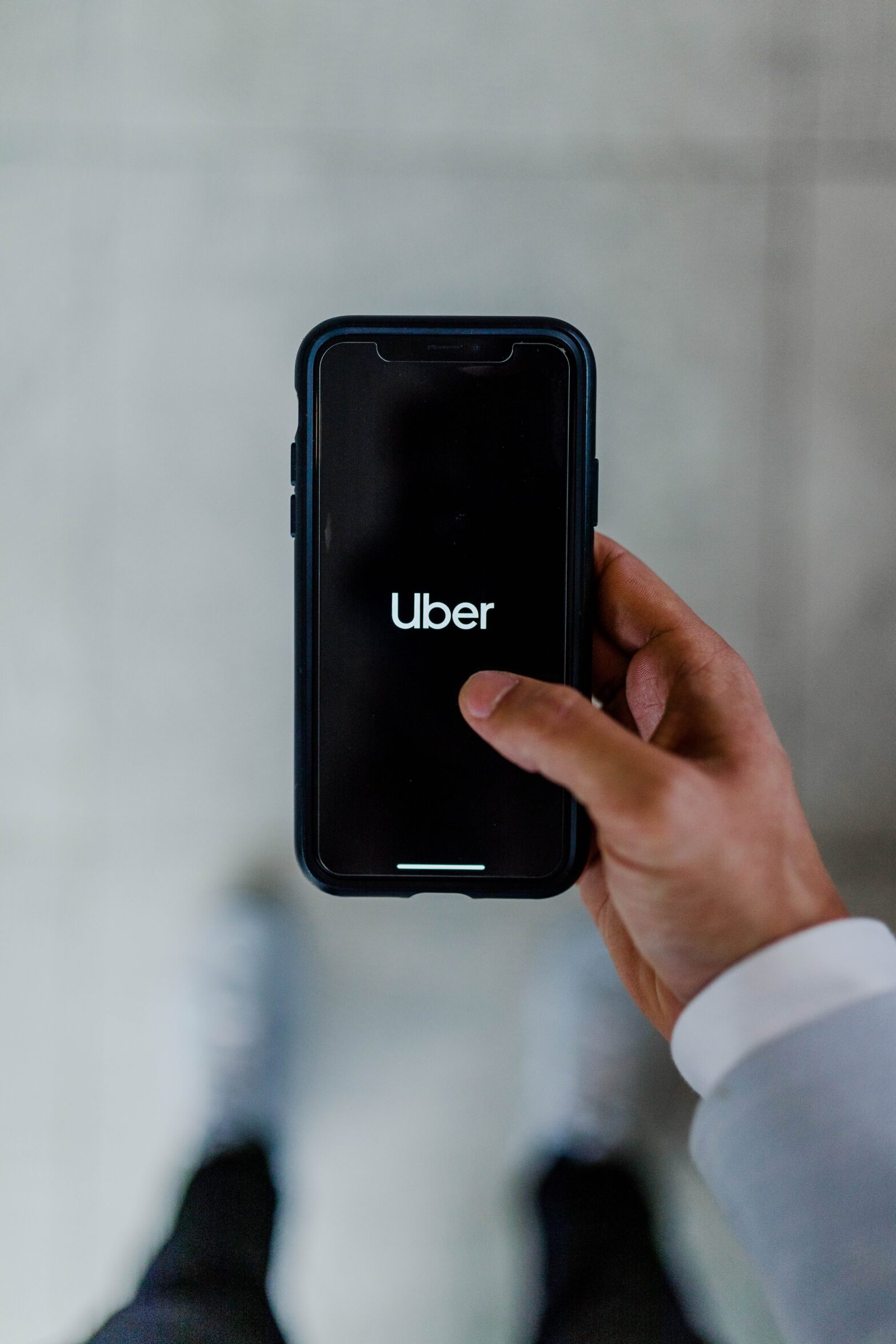 Uber Ventures Into Flight Bookings As Part Of UK Travel "Super App" Strategy