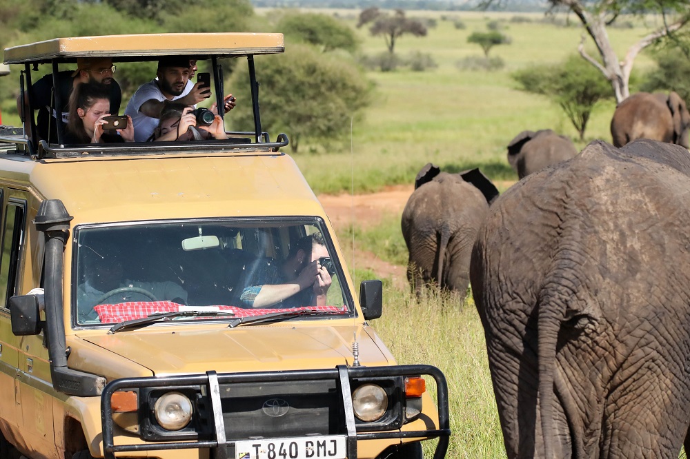 Marriott To Launch Luxury Safari Lodge In The Serengeti