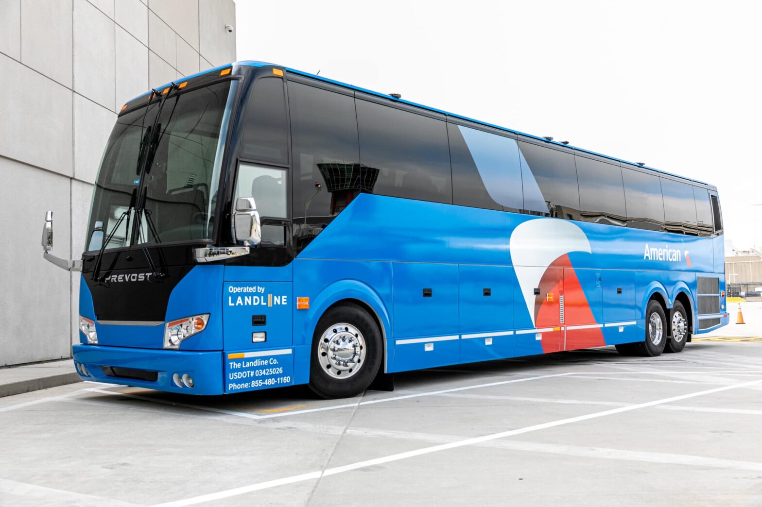 American Airlines Introduces Bus Program at PHL, Bypassing Security Lines