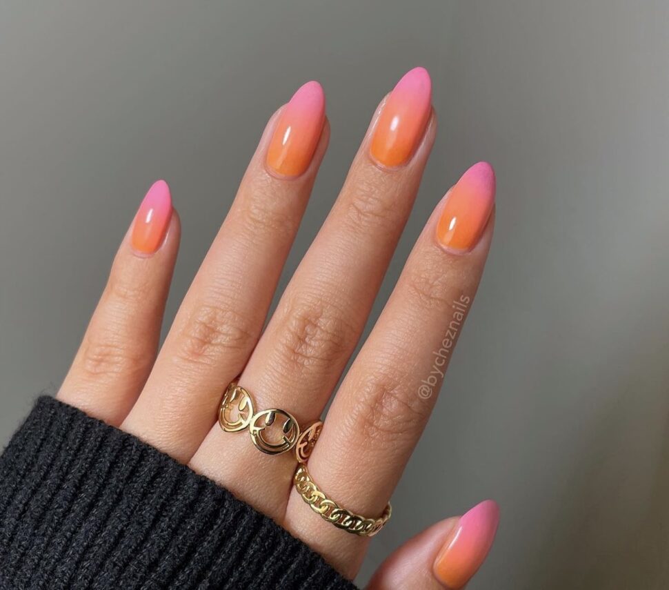 Mix up your style and try ombré nails for your next vacation.