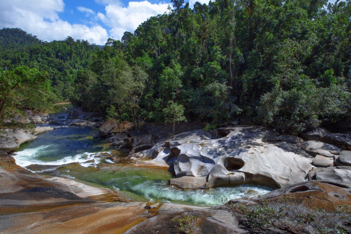 Get To Know Devil's Pool, One Of Australia's Most Haunted Spots