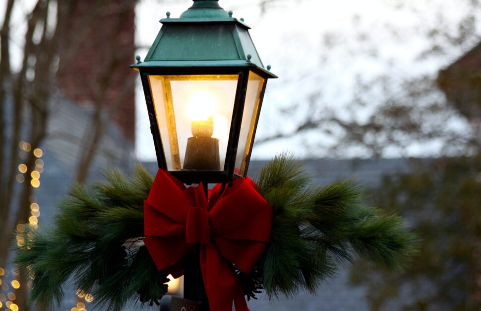 a decorated lamp post