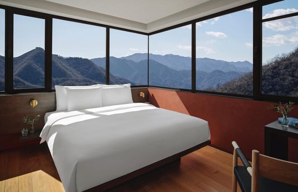 luxury hotel room at Commune by the Great Wall
