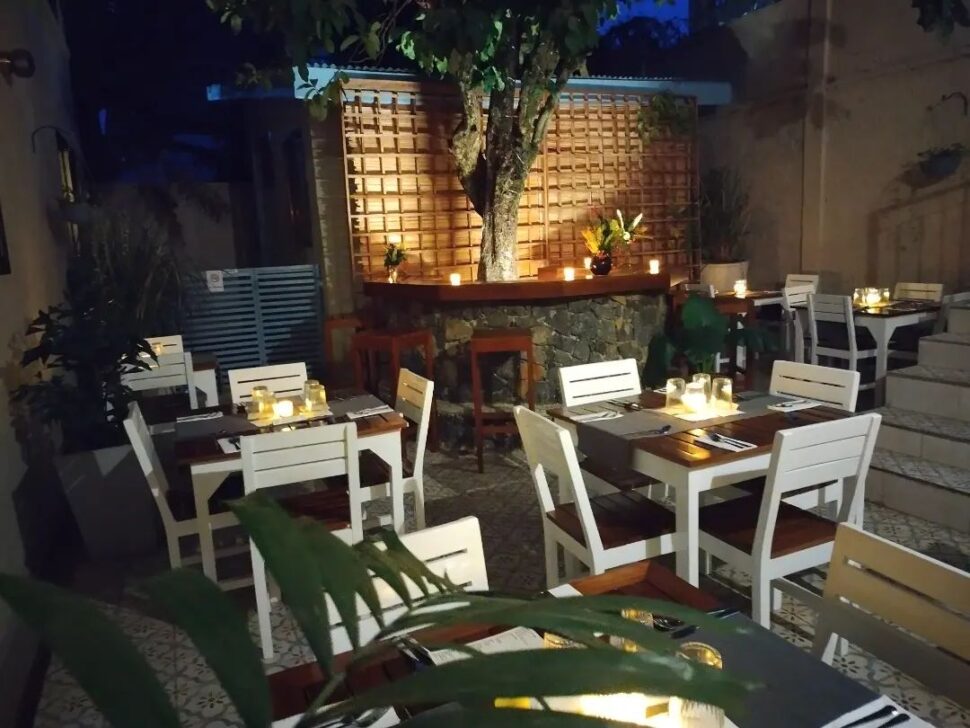 dinner tables at The Cole Street Guesthouse - Sierra Leone's first gourmet restaurant