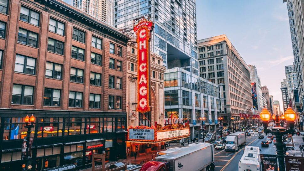 best cities in usa
Pictured: a busy city in Chicago 
