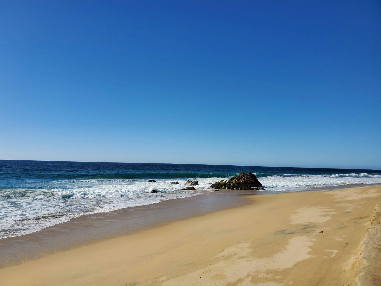 Beaches are part of the reason May is the best time to visit Cabo. 
pictured: a beach in Cabo
