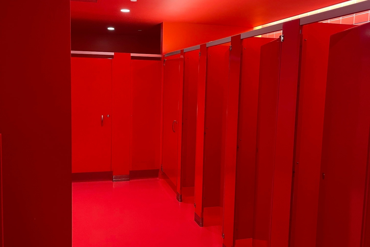 Top China Tourist Spot Installs Timers In Women's Restrooms, Sparking Public Outcry