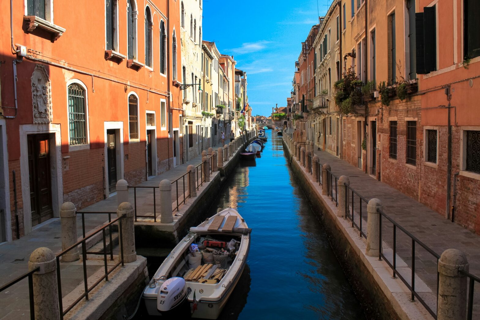Venice Tourist Tax To Increase In 2025 To Discourage Daytrippers