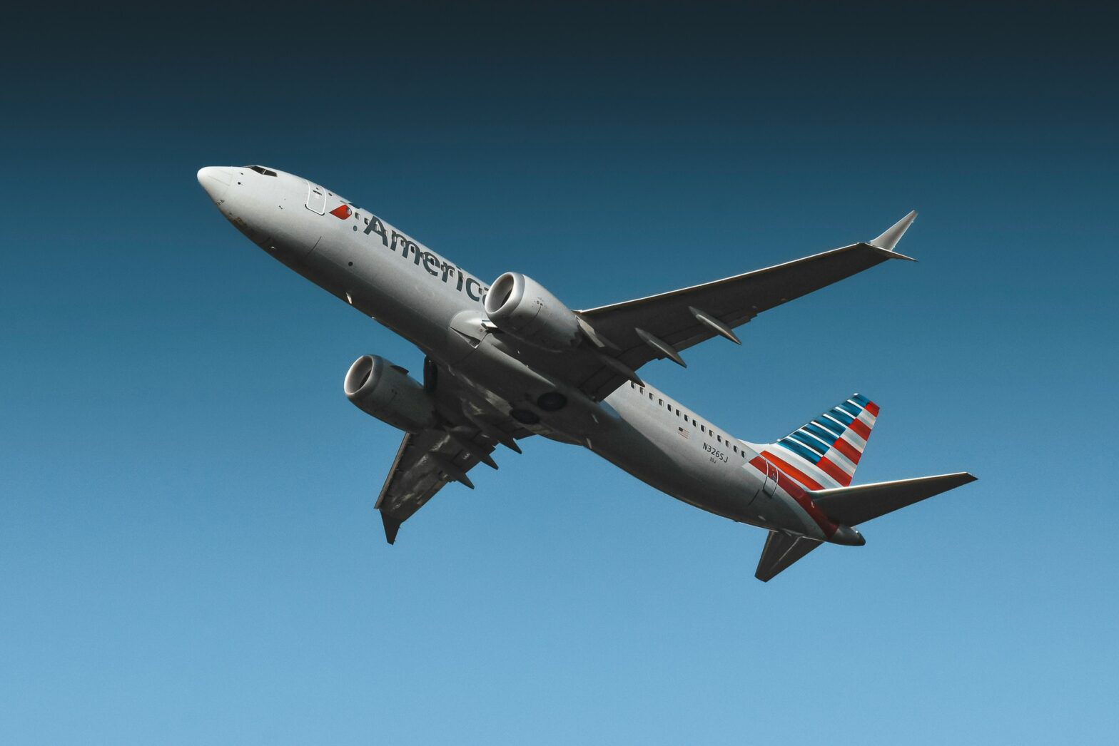 American Airlines Reward Members Can Now Redeem Miles With Ticketmaster